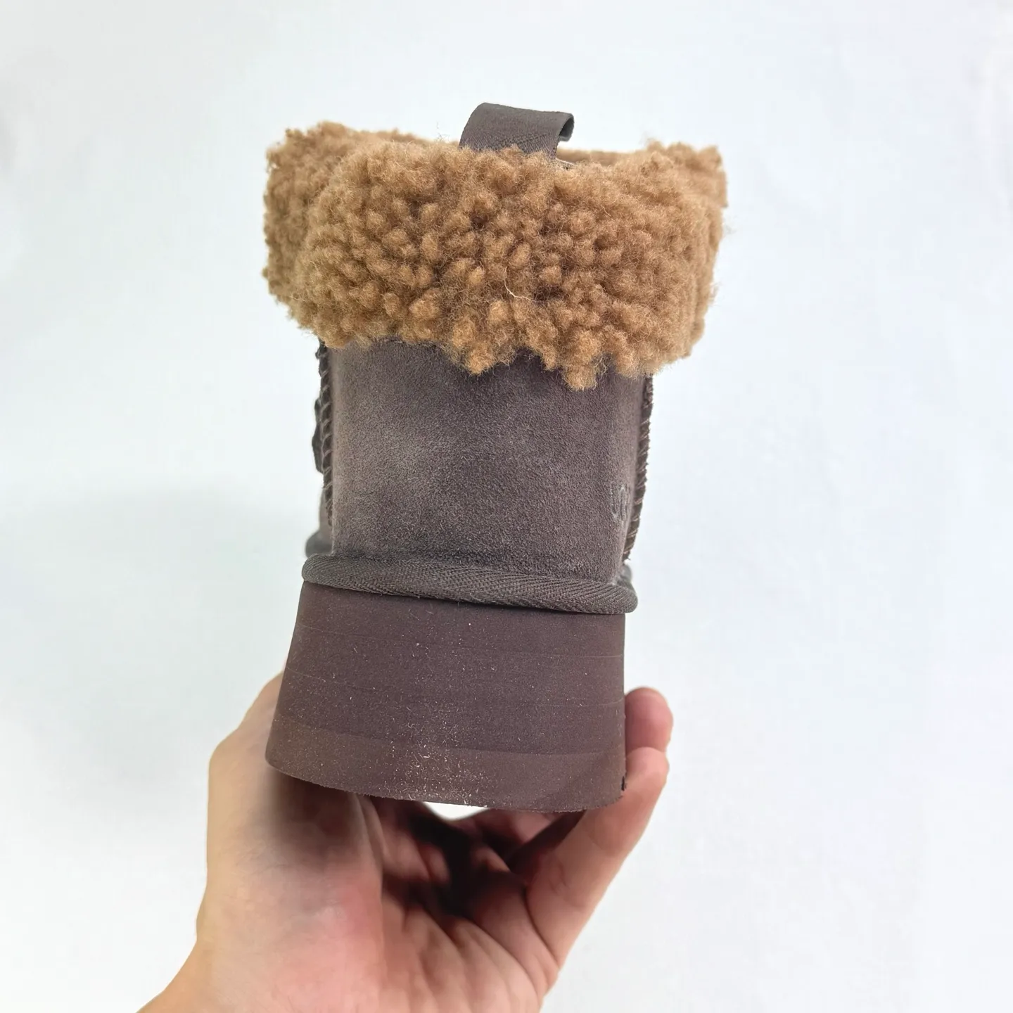 Self-pickup 💰560 Ugg Fukala lace-up boots 3954 The official website's main recommendation. A must-have for Maillard in autumn and winter. Every color matches well. The shape is super positive. The soles are increased by 3.8cm. Perfectly modifying the leg shape. Simple and elegant style. Must be arranged! size：35-40